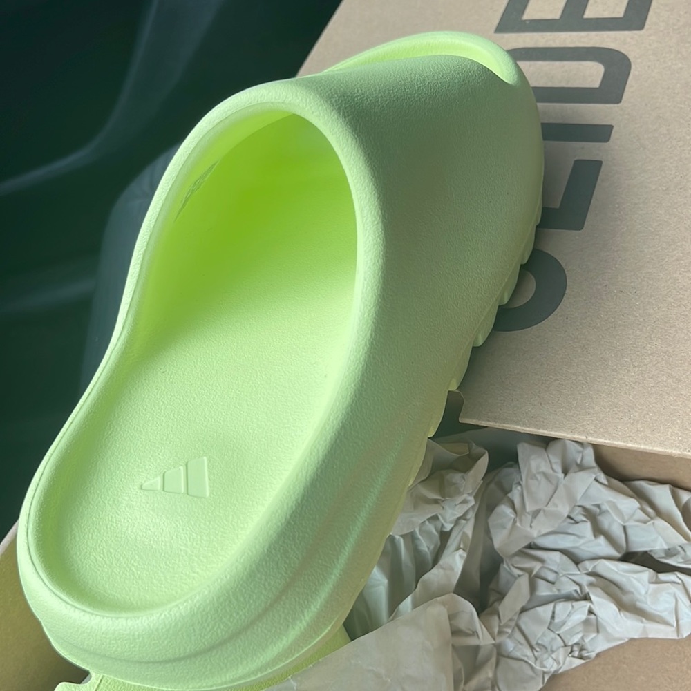 Brand new yezzy slides loud green yellow color never wore